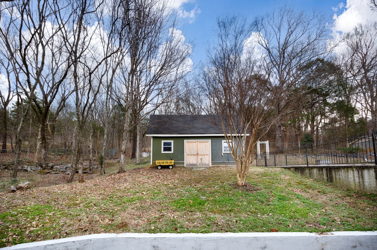 Large Lot with Pool in Harvest