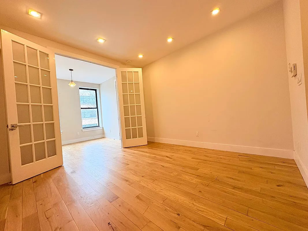360 Central Avenue 3L