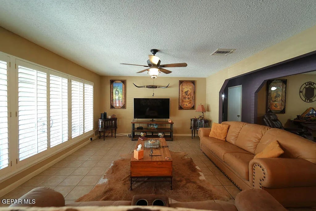4313 Okeefe Dr