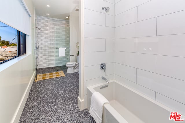 1940 S Bedford St, #1