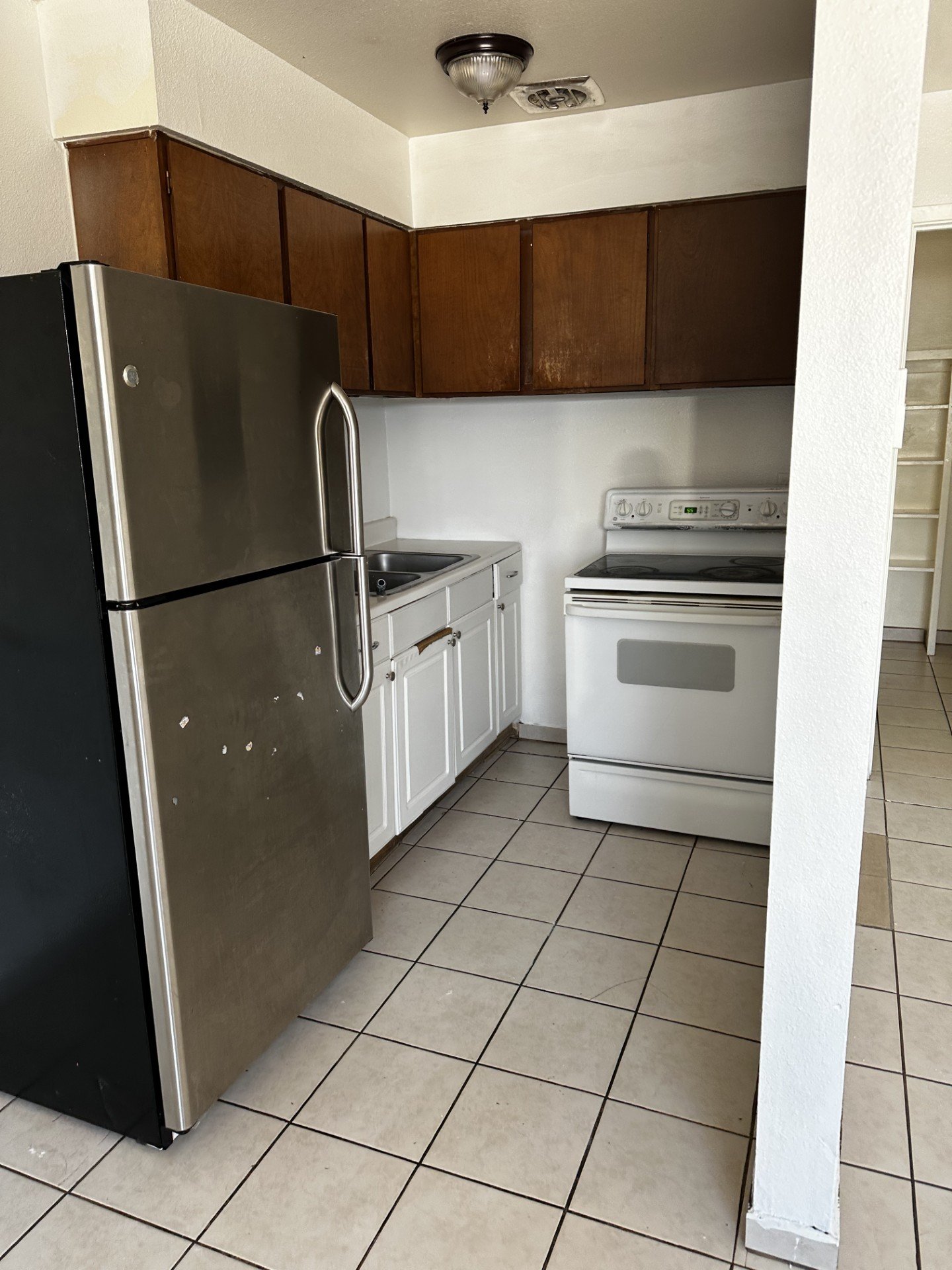115 West New York Avenue #16, Las Vegas, NV 89102