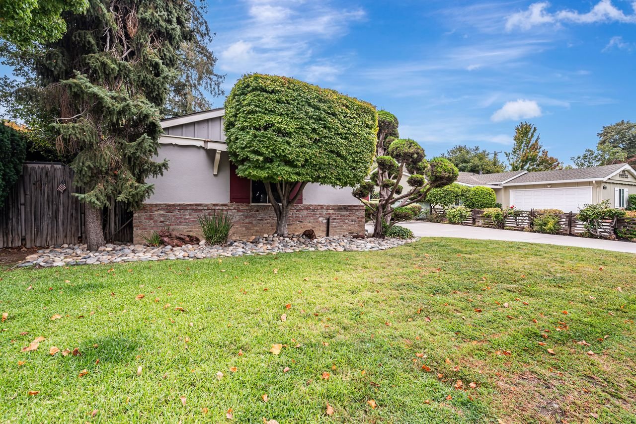 West San Jose Gem with Top-Rated Cupertino Schools!