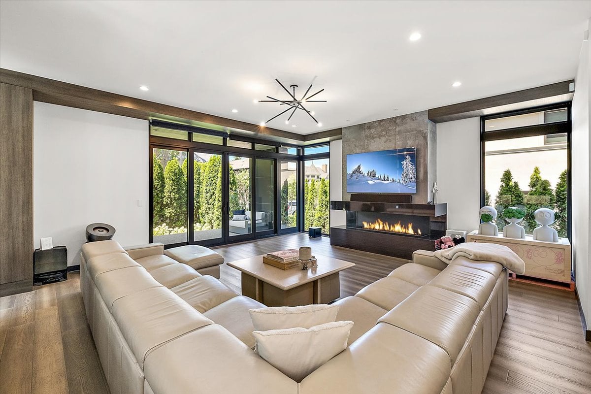 340 Ferndale