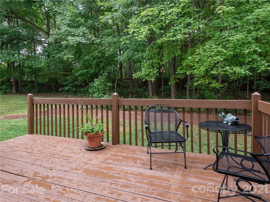 2505 Ashby Woods Dr