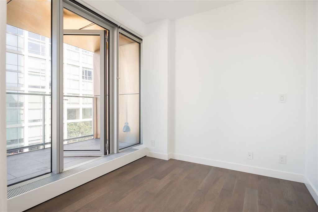 1480 Howe St, #2307