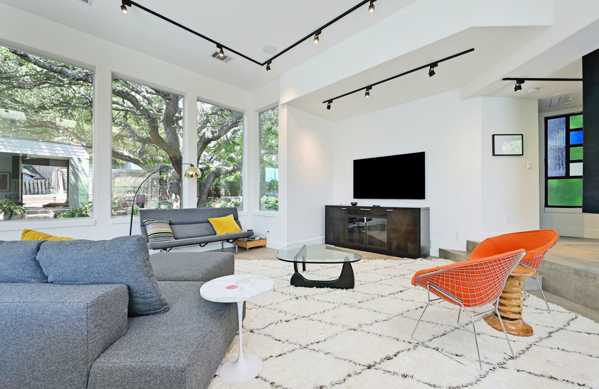 2700 De Soto DR