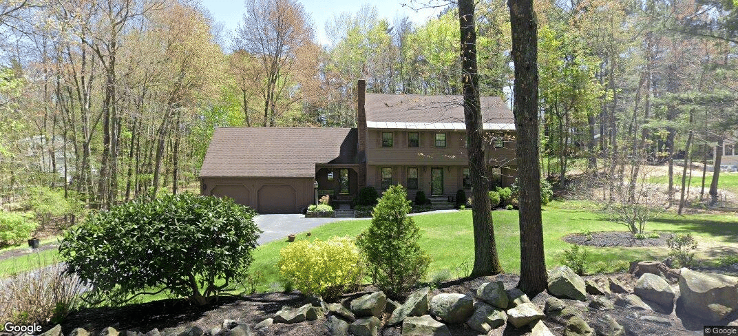 34 Pleasant St