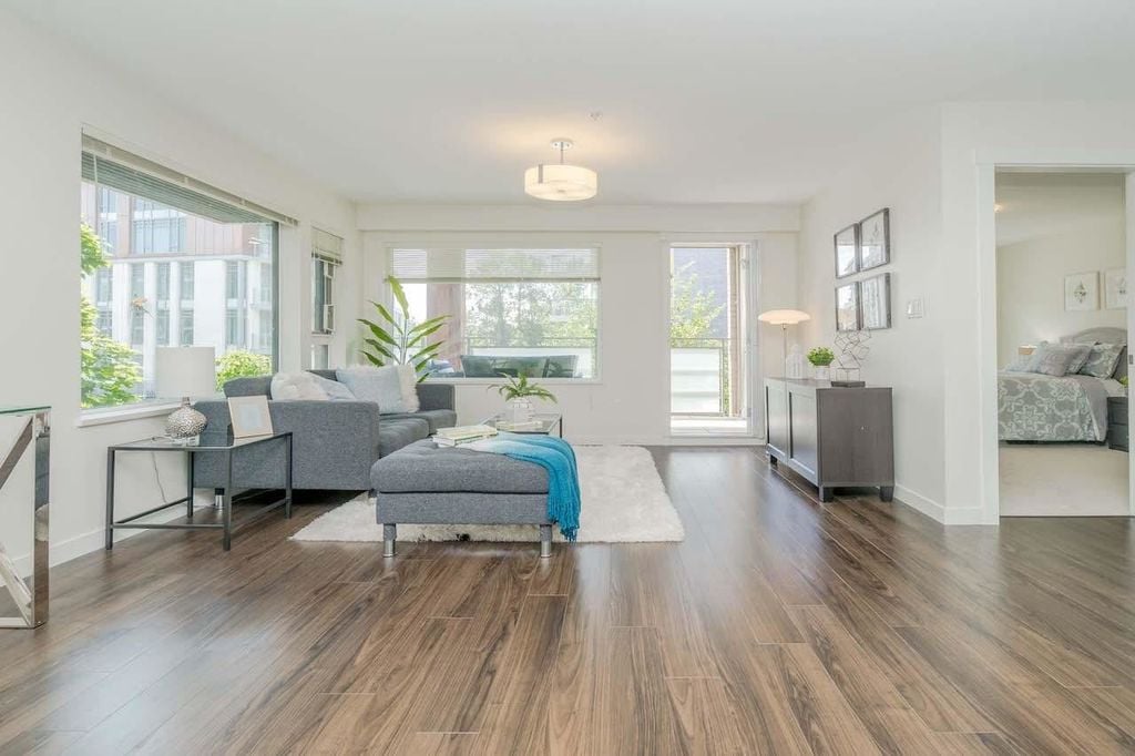 3163 Riverwalk Ave, #206