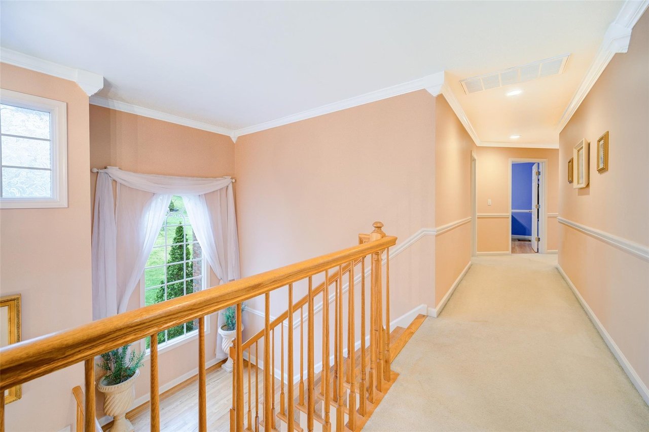 48 Duke Drive