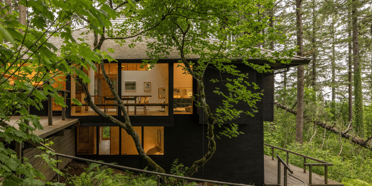 Inside a Mid-Century Home with an ‘East Meets Pacific Northwest’ Minimalist Aesthetic