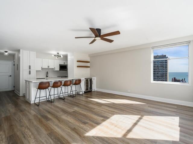 30 Elm