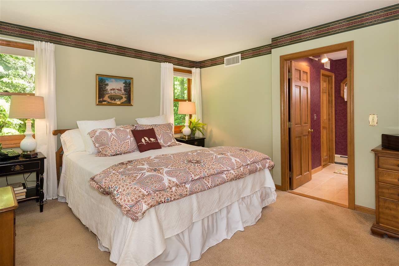 71 Algonquin Path