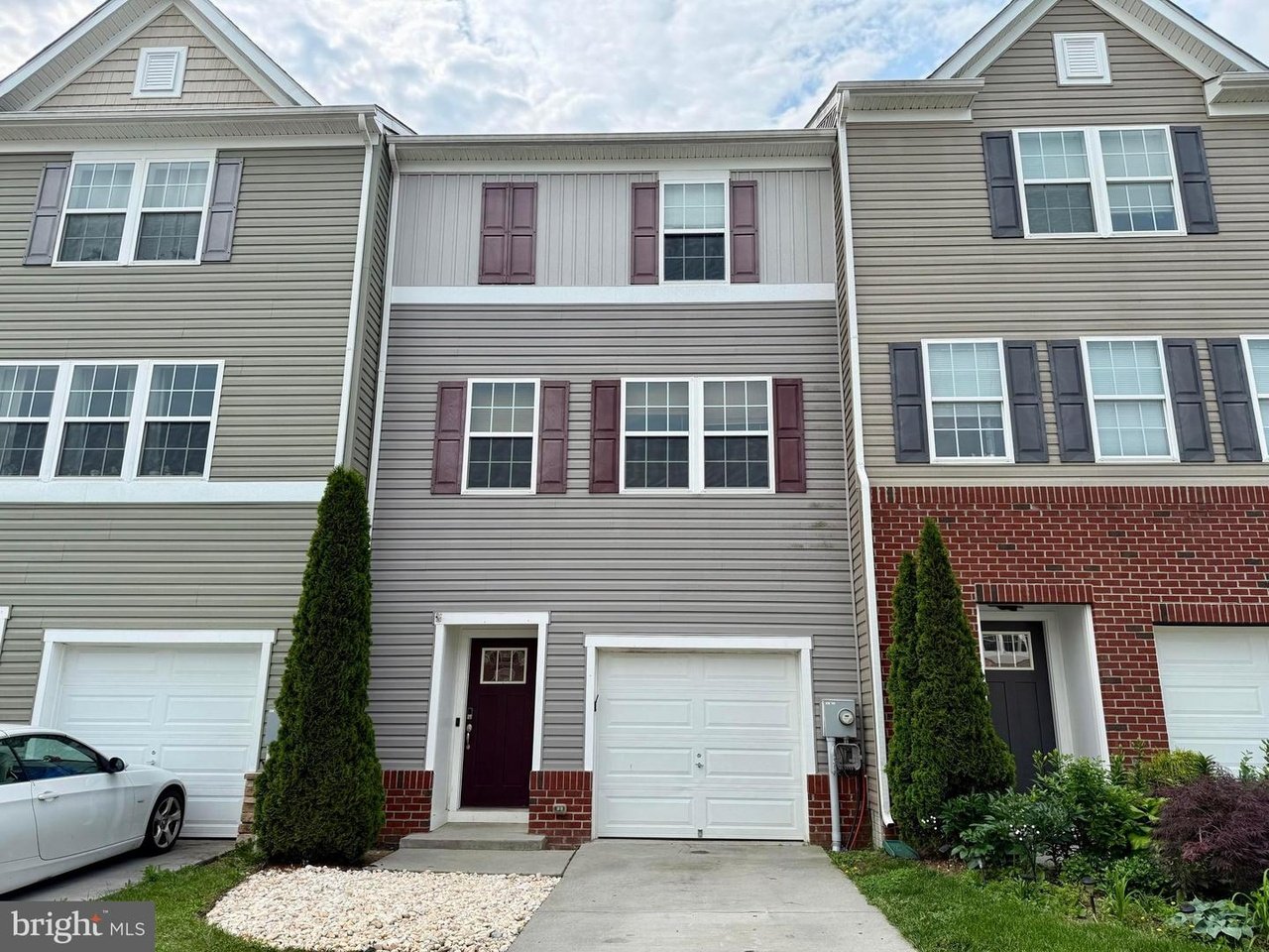 138 Drexel Ct