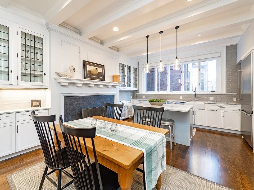 13 Gloucester St APT 1