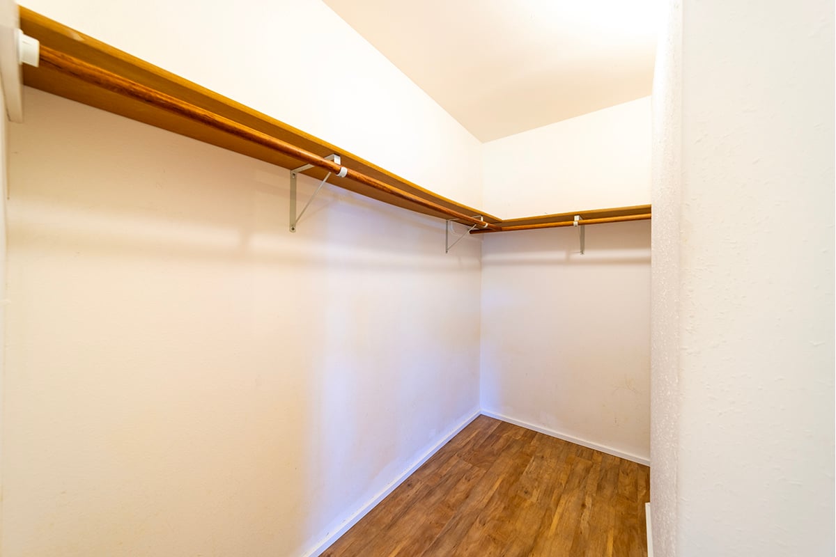 20 Naniakea St., Hilo HI