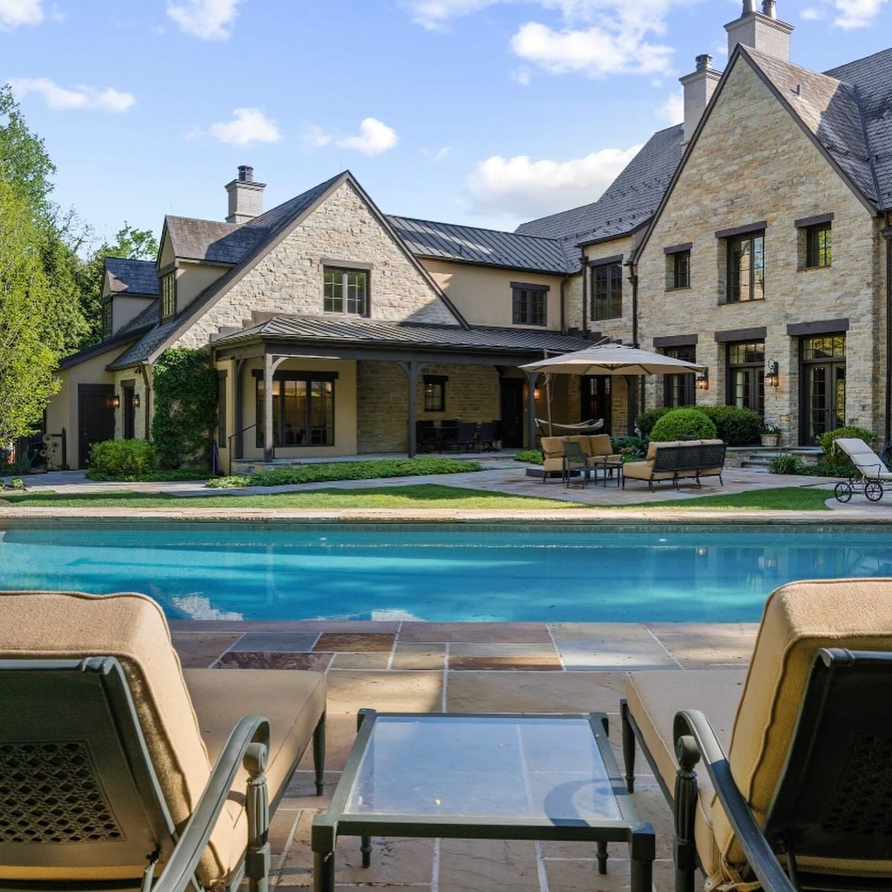 9 Saddlebrook Lane