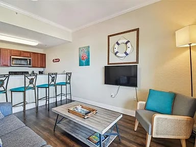 10315 Gulf Blvd #302