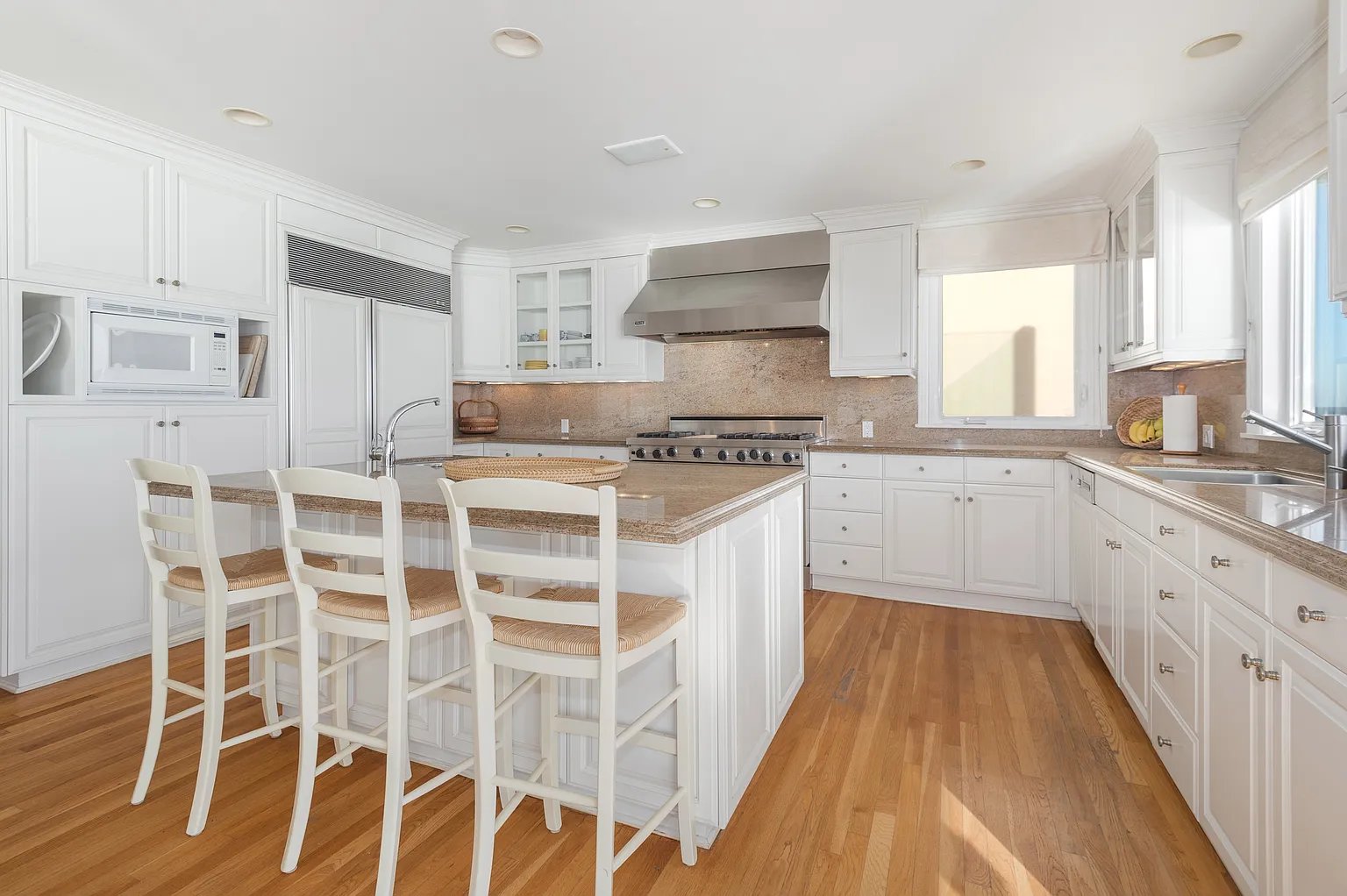  27086 Malibu Cove Colony Dr