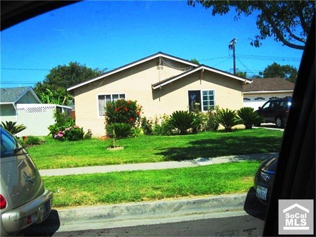 2229 S LAURA LINDA Ln