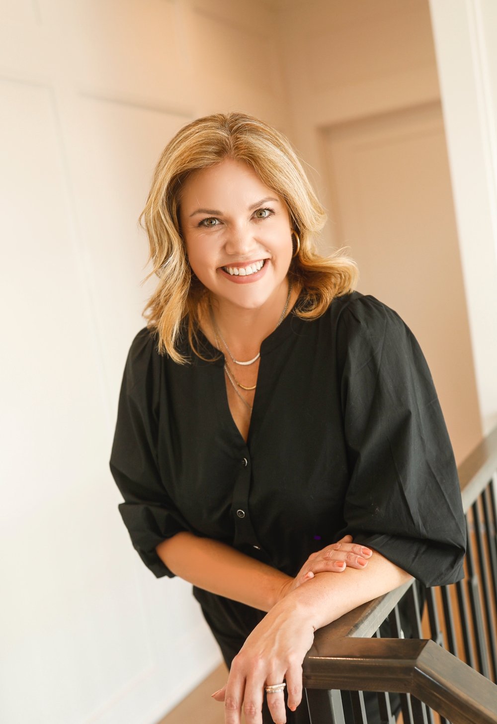 Stephanie Rioux Leawood, KS Real Estate Agent Headshot