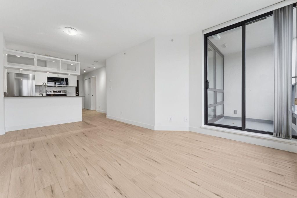 938 Smithe St, #1532