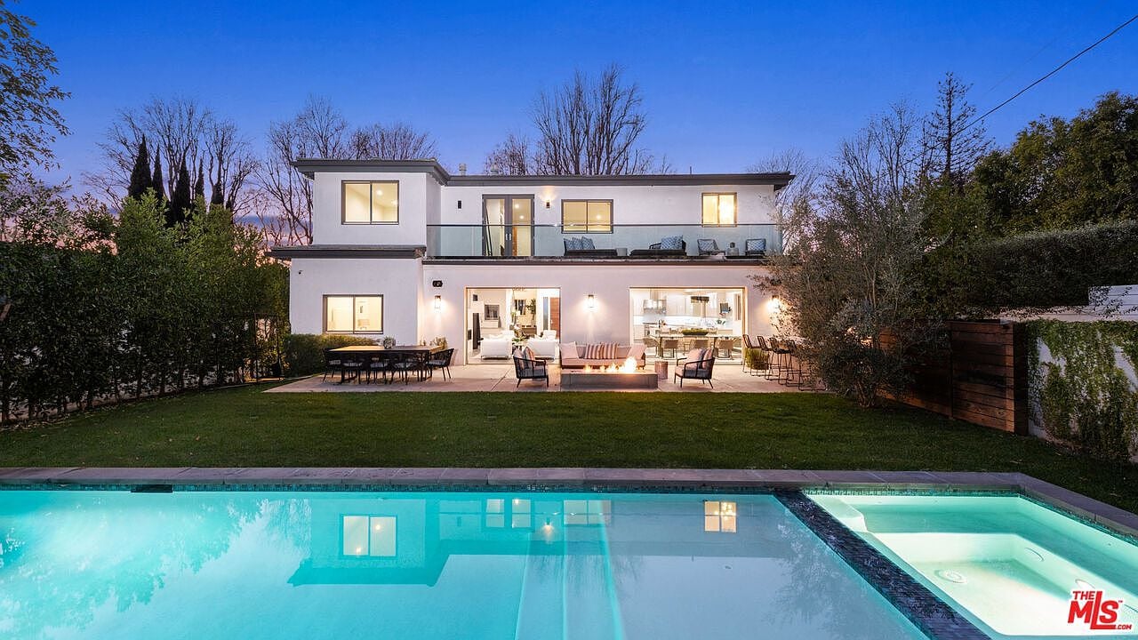 Beverlywood $6.9M