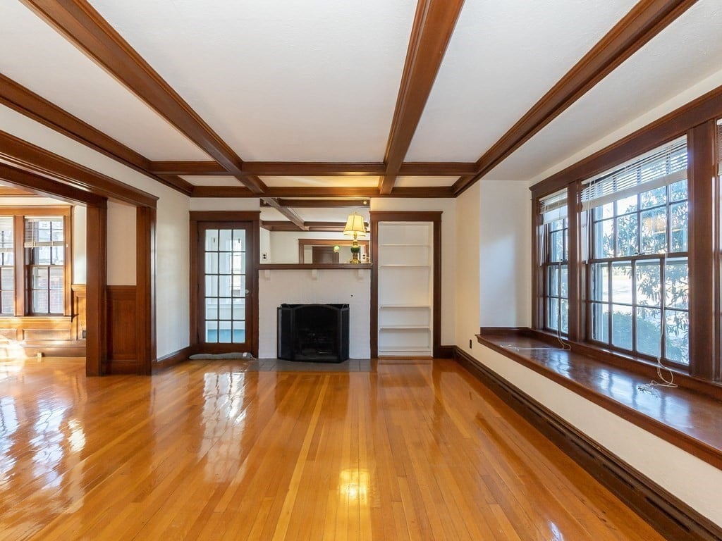 214 Commonwealth Ave #1