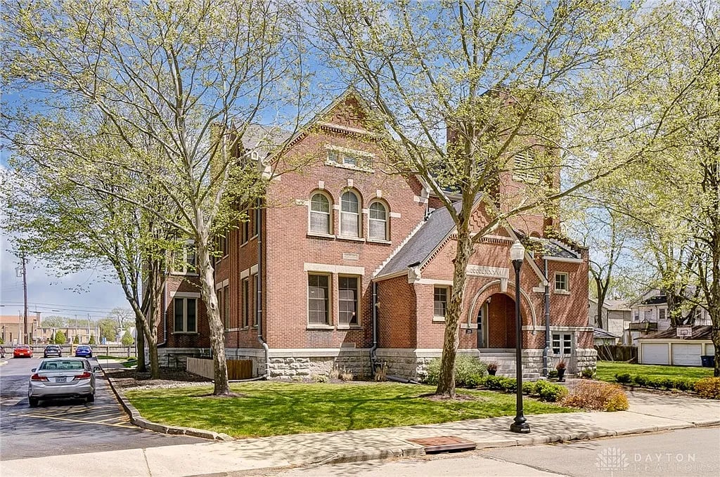 226 McDaniel St Apt 250