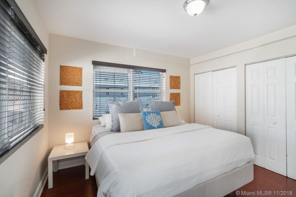 12 Unit Miami Beach Mid-century Building Sells at 751 Meridian by Luca Migliore