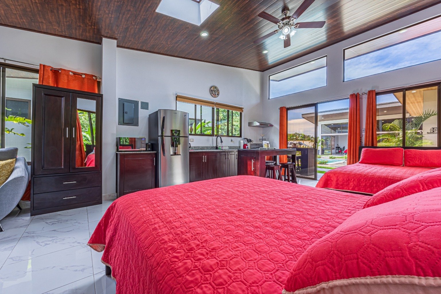 Incredible turnkey investment opportunity, 3 Rental villas, and a 2 Bedroom Home with a large pool.