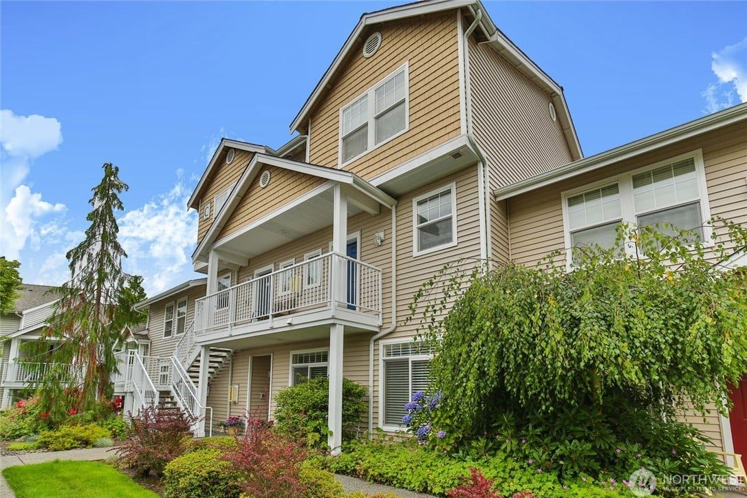 5400 Harbour Point Boulevard #C204