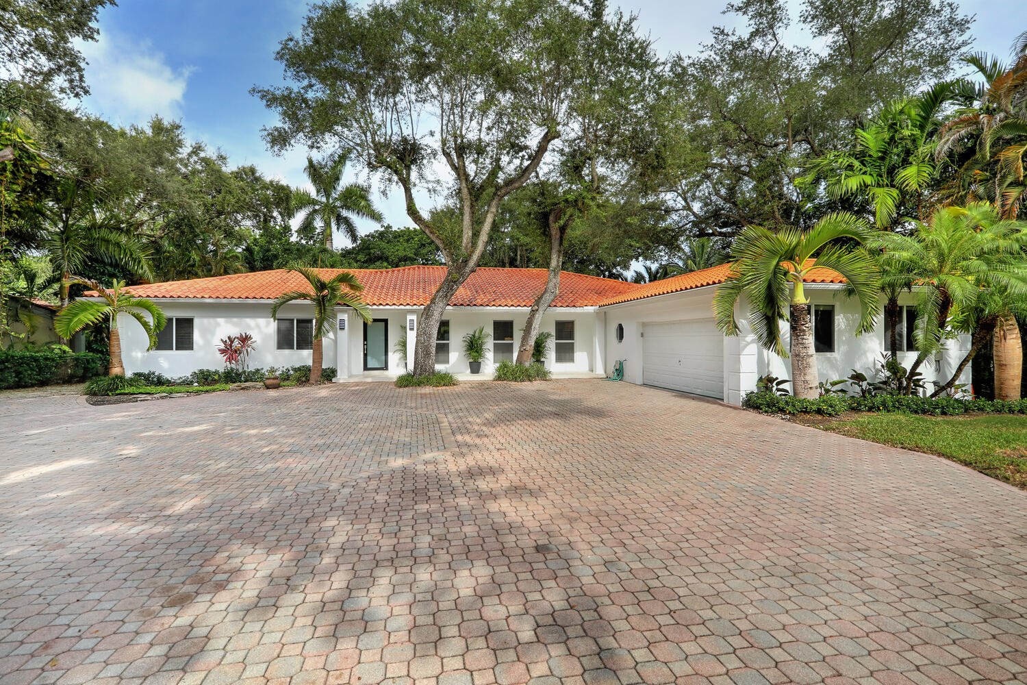 8110 Old Cutler Rd