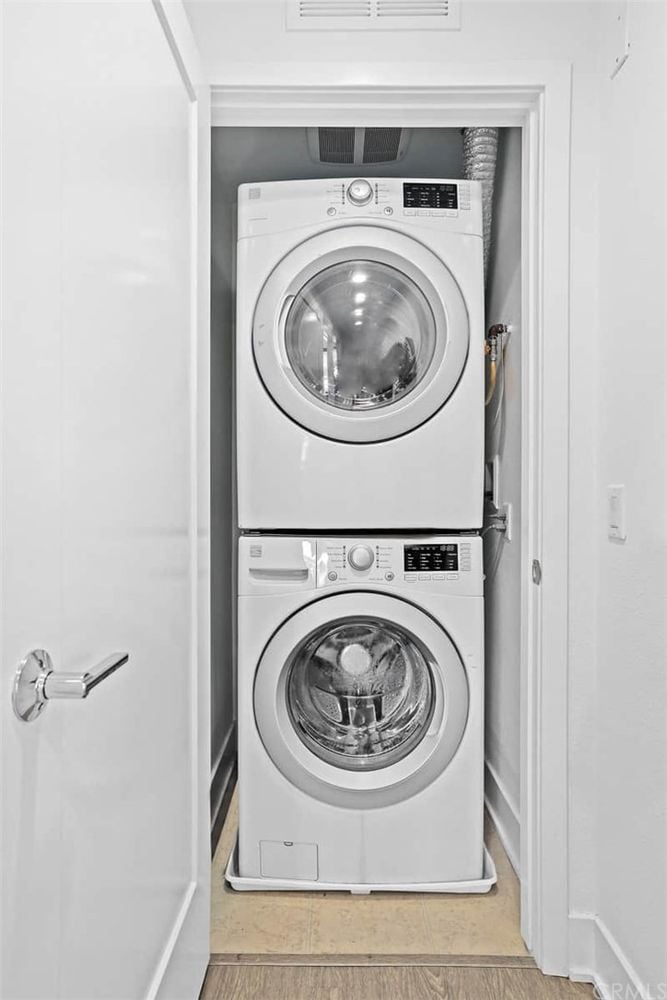 118 S Avenue 50, Unit 204