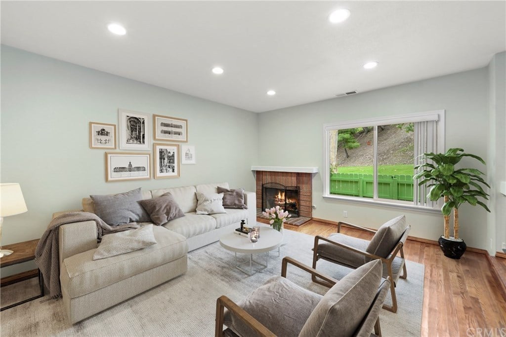 2828 Sierra Canyon Wy