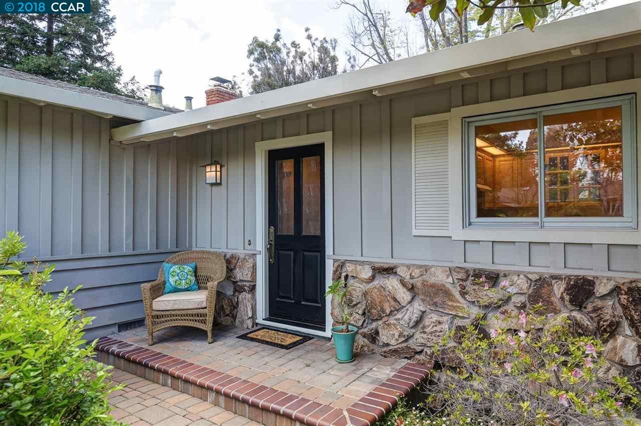 1853 Del Rio Dr