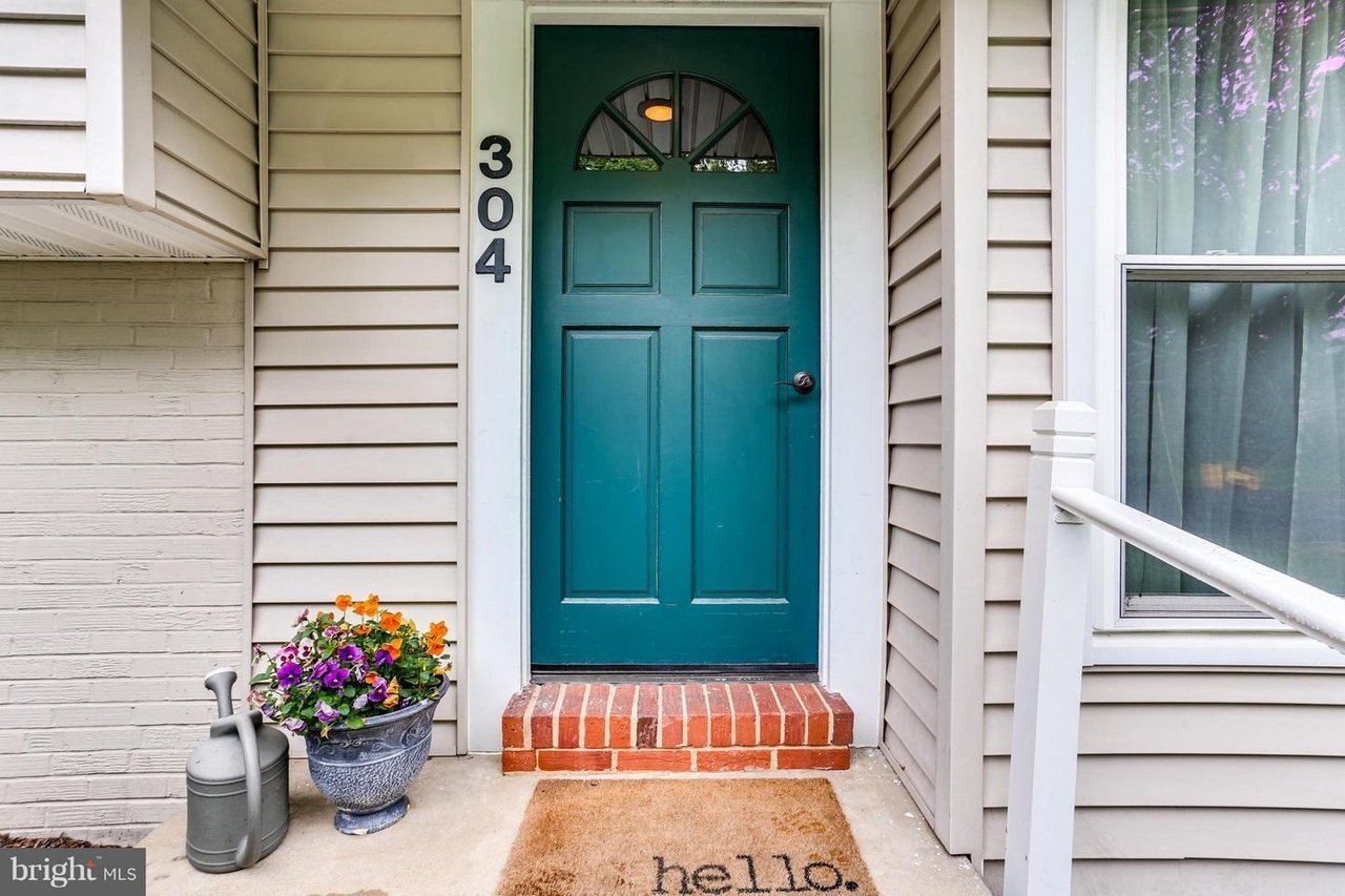 304 Holland Rd