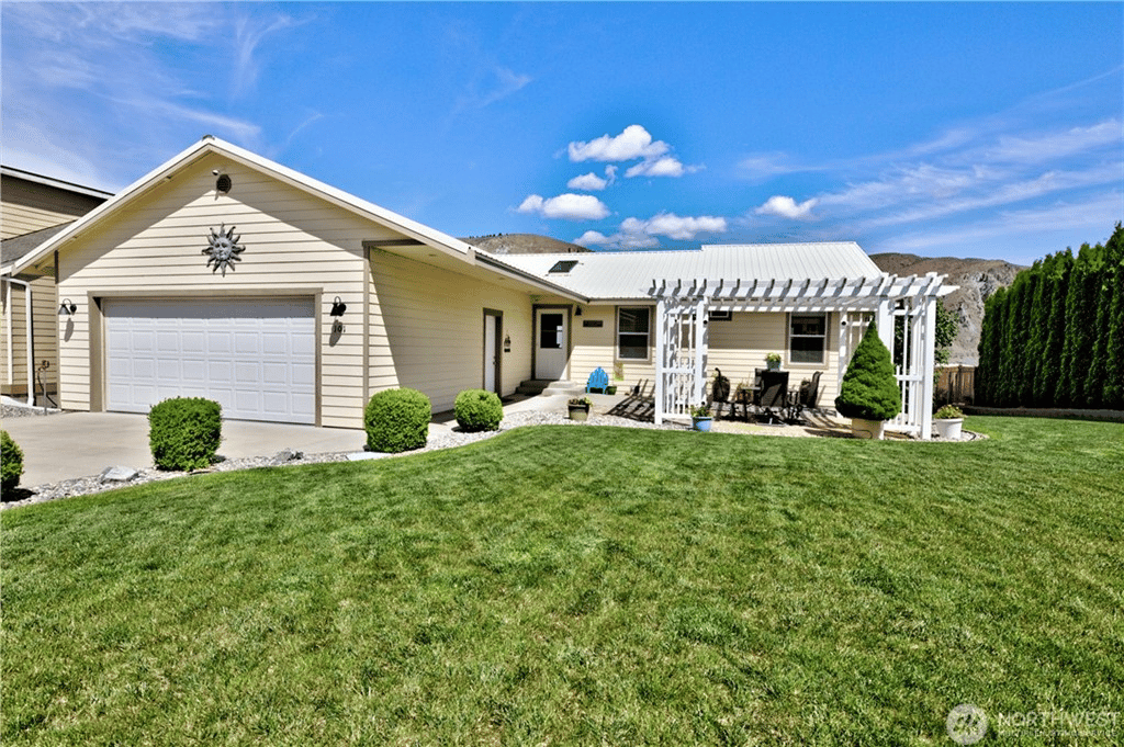 101 W Emerson Dr