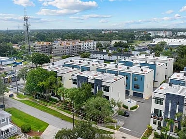 4810 W McElroy Ave #5