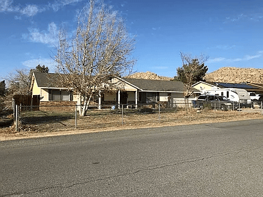 17375 Laredo Vista Ave