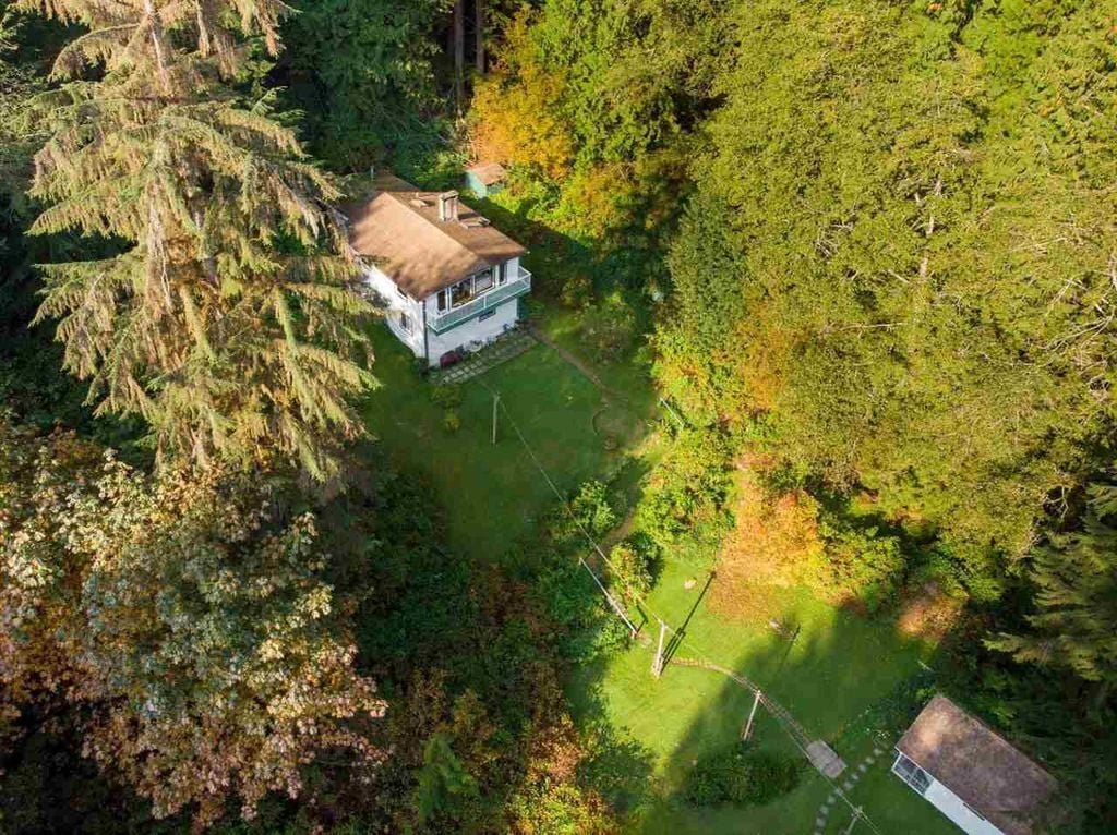 4520 Lynn Valley Rd