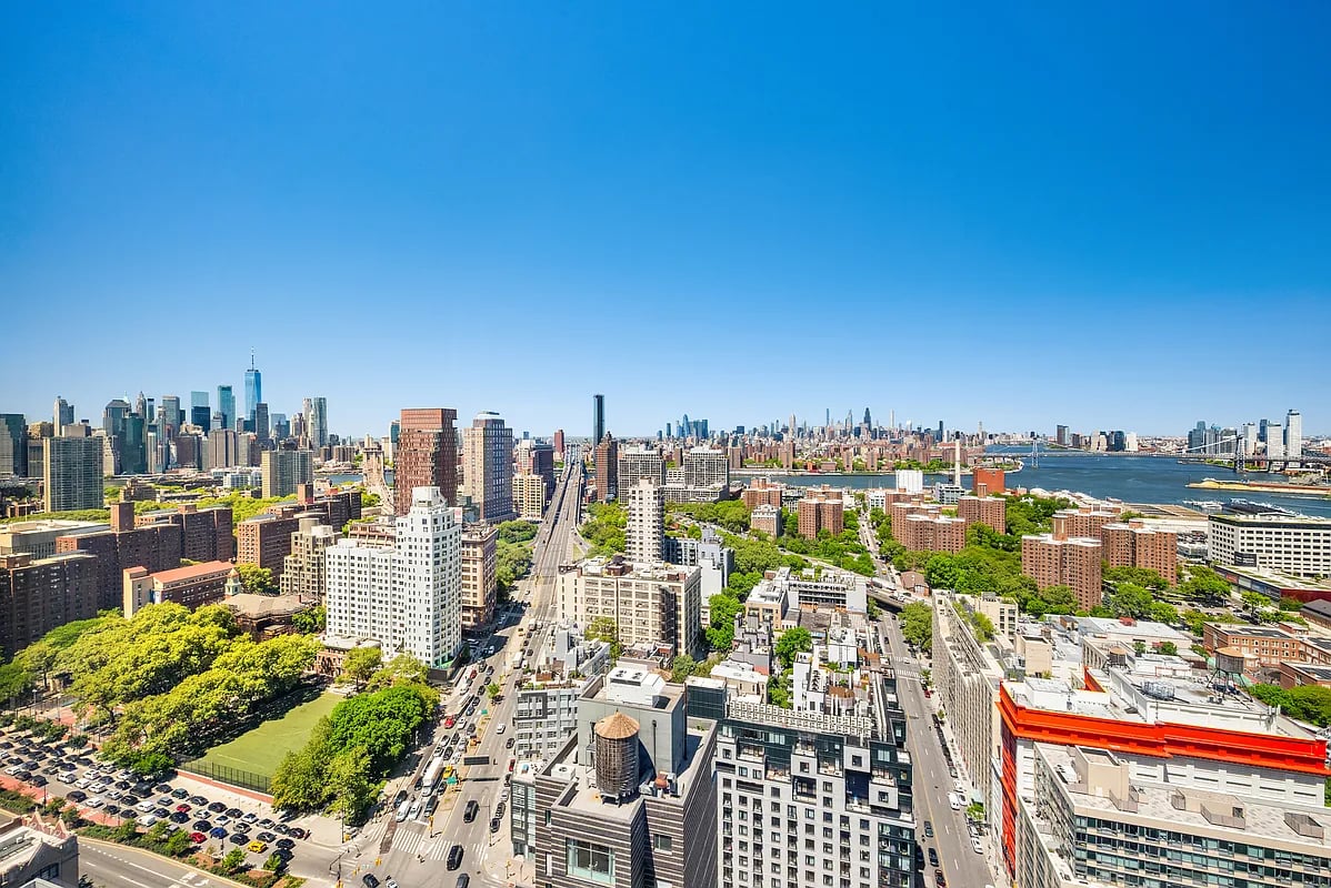 Skyline Views in Downtown Brooklyn