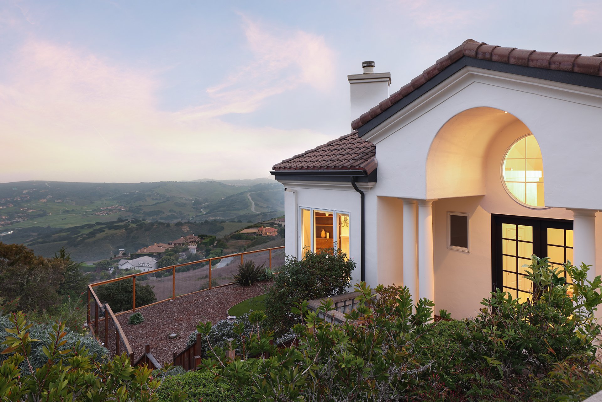 Monterey Paradise - 25691 Whip Road