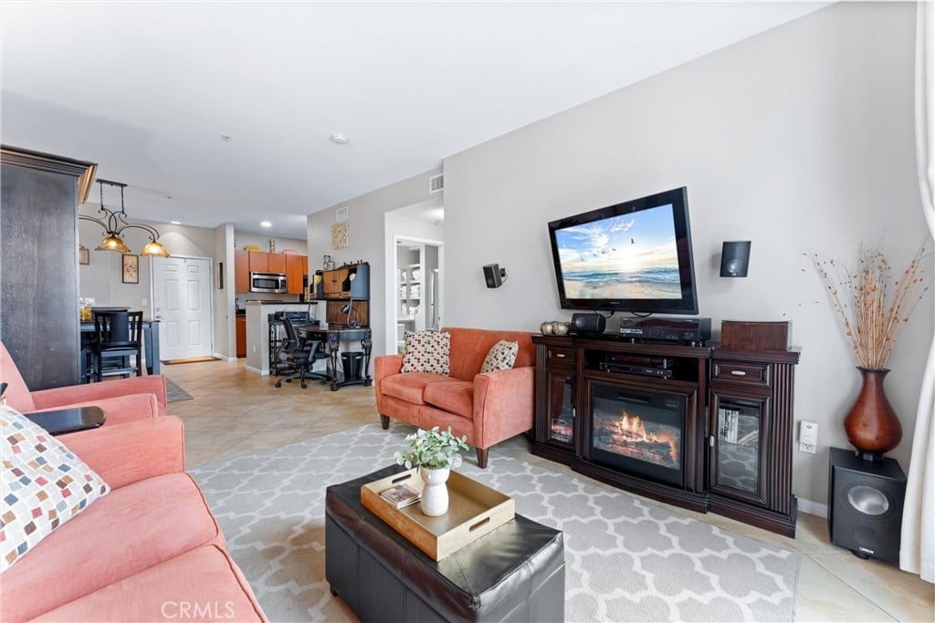 1801 E Katella Ave #4171