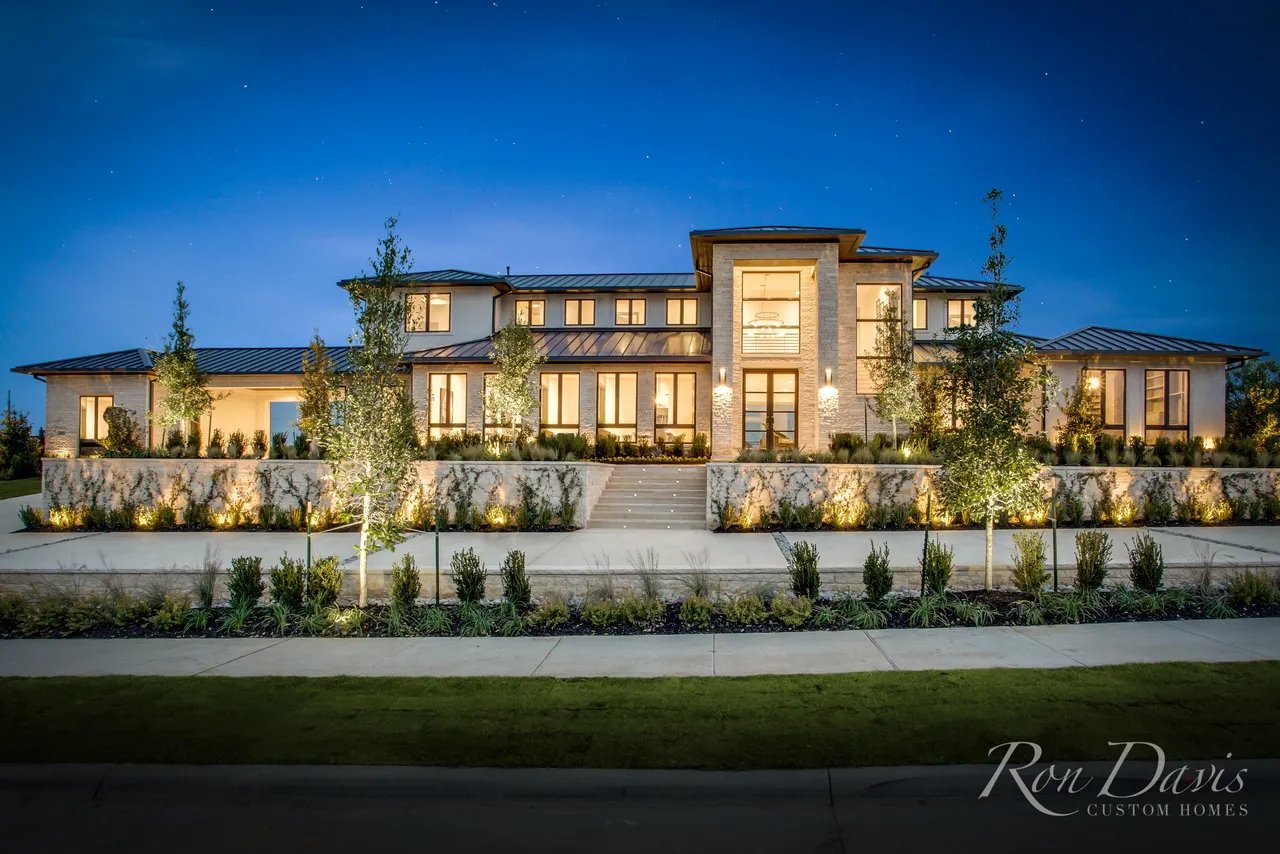 Custom Homes, Schools & Location