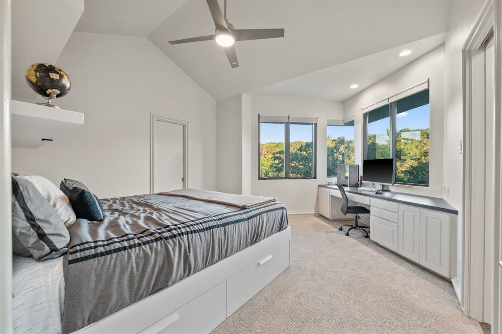 3200 Three Rivers