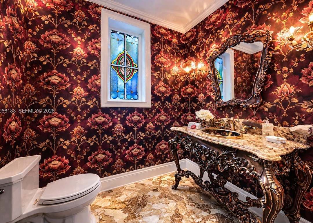 628 Coral Way