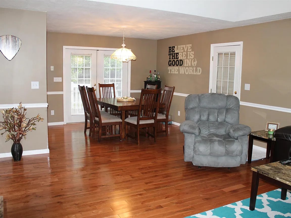 81 Patterson Cir