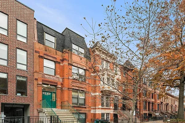 389 Jefferson Avenue