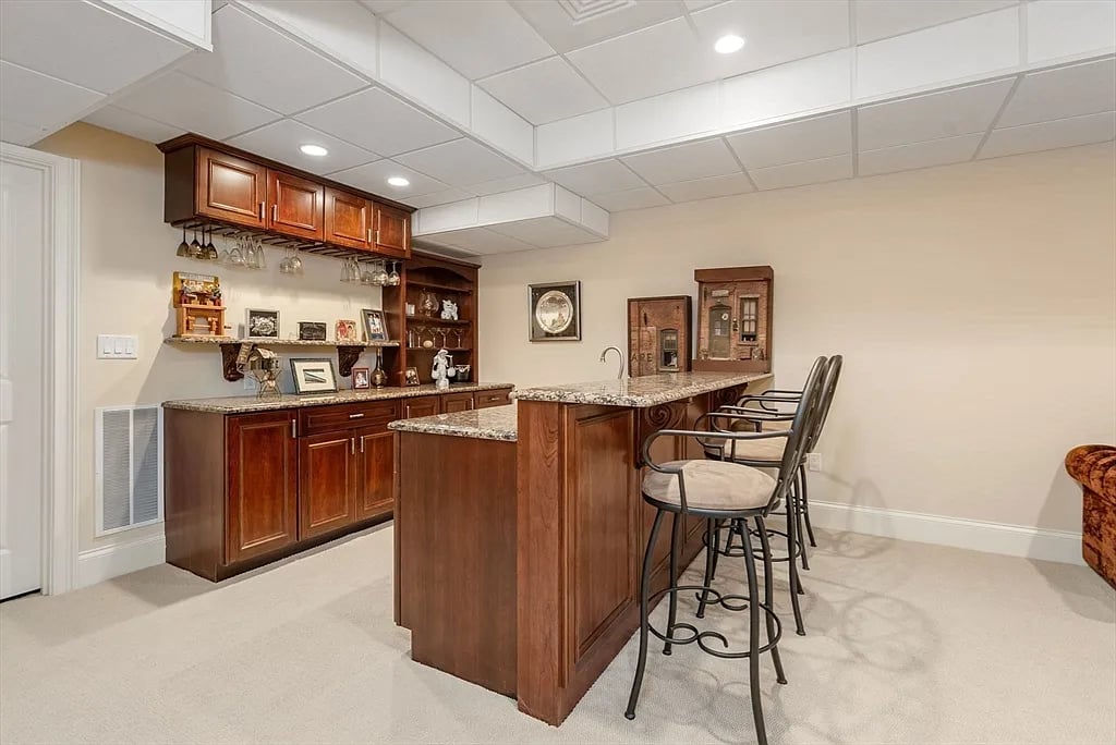 15 Rockport Rd