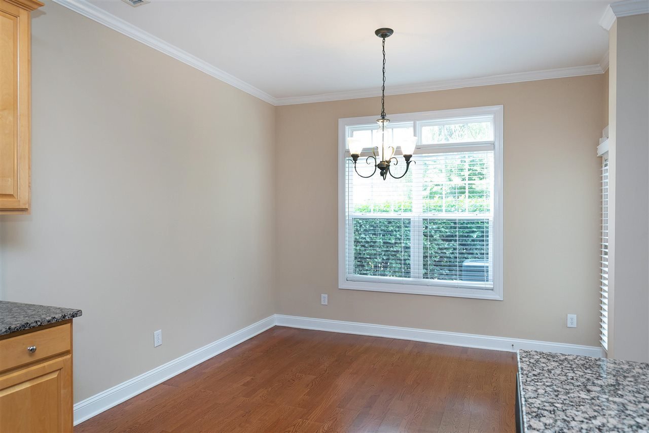 12225 Orchardgrass Ln